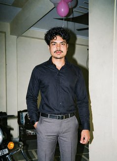 Sawan Sharma - Male escort in New Delhi Photo 1 of 5