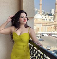 Sawera Khan - puta in Dubai