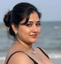 Sawmya Nambiar - puta in Kochi