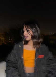 Sawra - escort in Chennai Photo 6 of 9