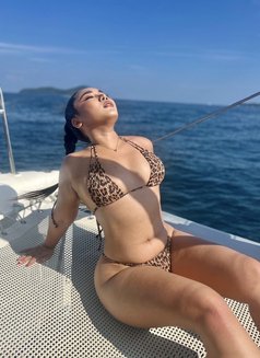 Saya the biggest ass available - escort in Okinawa Island Photo 7 of 12