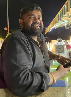 Sayantan Halder - Male escort in Kolkata Photo 2 of 3
