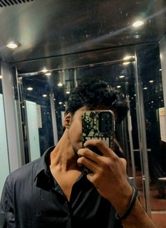 Sayem Hassan - Acompañantes masculino in Dhaka Photo 3 of 22