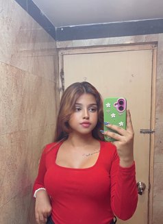Sayoni Roy - Acompañantes transexual in Kolkata Photo 1 of 5