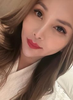 Sayori - puta in Macao Photo 2 of 5