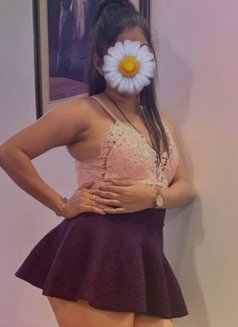 Sayuri Darshika Colombo - escort in Colombo Photo 3 of 6