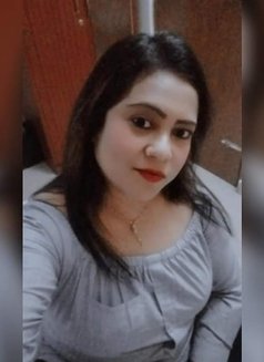 Saziya - escort in Bangalore Photo 2 of 3
