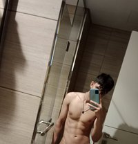 Sbdxb - Acompañantes masculino in Dubai