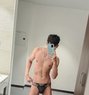 Sbdxb - Acompañantes masculino in Dubai Photo 1 of 5