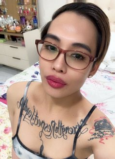 Scarlet Envy - Male escort in Riyadh Photo 8 of 10
