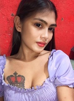 Scarlet Estacio - Acompañantes transexual in Manila Photo 3 of 7