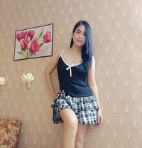 Scarlet - escort in Dubai