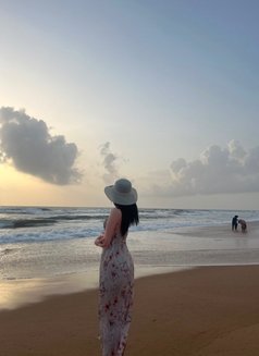 Scarlet - Transsexual escort in Dubai Photo 21 of 21