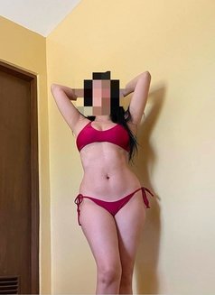 Scarlet New Girl in Town - escort in Bangkok Photo 2 of 2