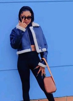 Scarlet - Acompañantes transexual in Johannesburg Photo 7 of 7