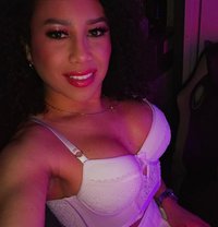 Scarlett Available Top & Bottom - Acompañantes transexual in Dubai