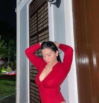 Scarlett - escort in Manila