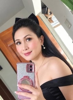 Scarlett - Transsexual escort in Ahmedabad Photo 10 of 11