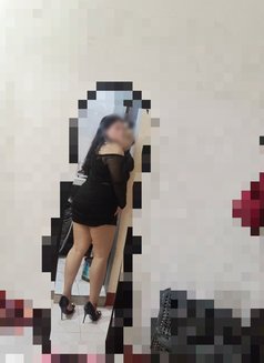 Scarlett Queen - escort in Manila Photo 3 of 21