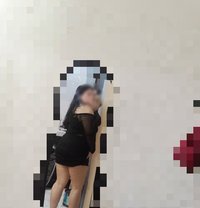 Scarlett Queen - escort in Manila