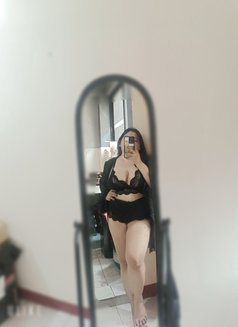 Scarlett Queen - escort in Manila Photo 20 of 21