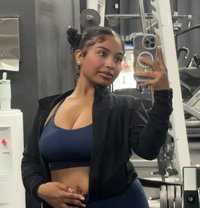 Scarlett - escort in Cairo