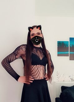 Scarlett Star - Transsexual escort in London Photo 6 of 6
