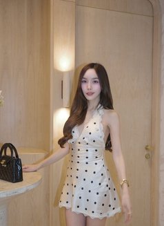 Scarlett - escort in Bangkok Photo 8 of 22