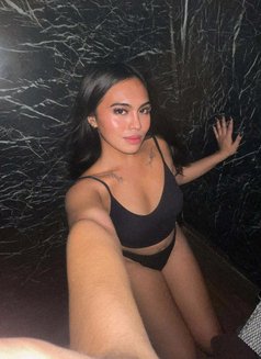 Scarlette - Transsexual escort in Cebu City Photo 6 of 11