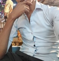 Scholer Ashish - Male adult performer in New Delhi
