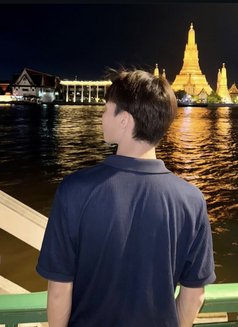 Scott Newupdate - Male escort in Doha Photo 1 of 3