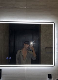 Scott Newupdate - Male escort in Doha Photo 3 of 3