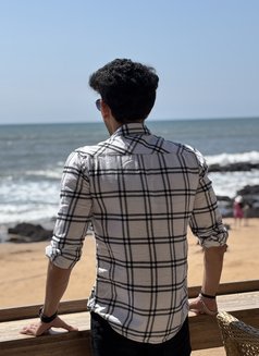Sam - Male escort in Pune Photo 10 of 18