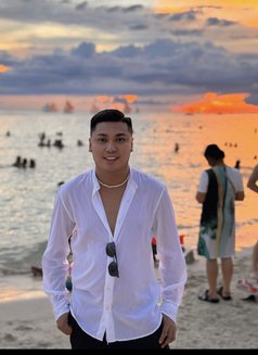 Sean - Male escort in Dubai Photo 1 of 3