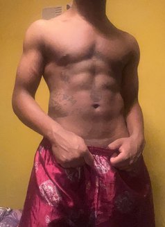 Sean - Male escort in Nairobi Photo 2 of 2