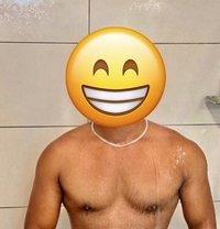 Massage For Ladies (VIP Service) - Male escort in Colombo