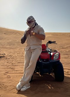 Sebasr - Male escort in Dubai Photo 6 of 8