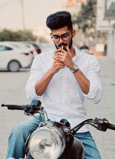 Sebastian - Male escort in Lucknow Photo 2 of 5