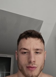 Sebastian Lucovski - Male escort in London Photo 13 of 13