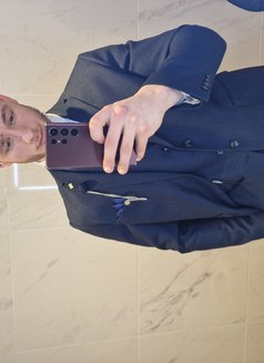 Sebastian Lucovski - Male escort in London Photo 13 of 13