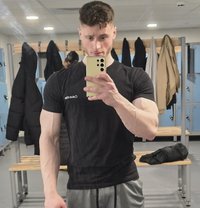 Sebastian Lucovski - Male escort in London Photo 13 of 13