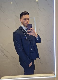 Sebastian Lucovski - Male escort in London Photo 11 of 13