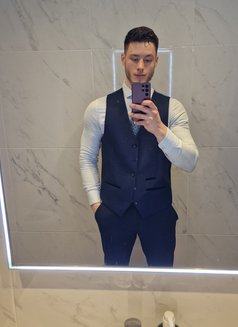 Sebastian Lucovski - Male escort in London Photo 13 of 13