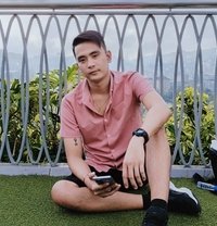 Sebastian X - Acompañantes masculino in Manila