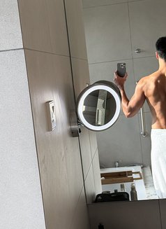 Secret Guy Vip for Couple - Acompañantes masculino in Georgetown, Penang Photo 2 of 4