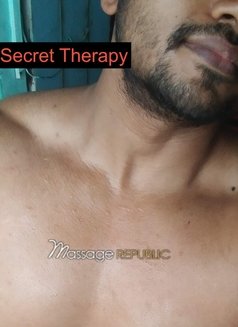 Secret Therapy シークレット・セラピー - Acompañantes masculino in New Delhi Photo 5 of 16