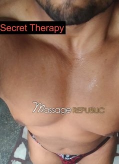 Secret Therapy シークレット・セラピー - Male escort in New Delhi Photo 4 of 23