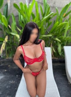 Secret Queen newbie - escort in Bali Photo 4 of 5