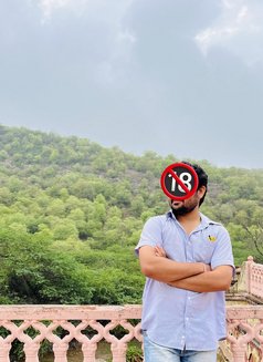 Secret Unpaid Therapist - Male escort in Jaipur Photo 4 of 6