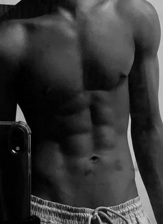 Secret Unpaid Therapist - Male escort in Jaipur Photo 8 of 12